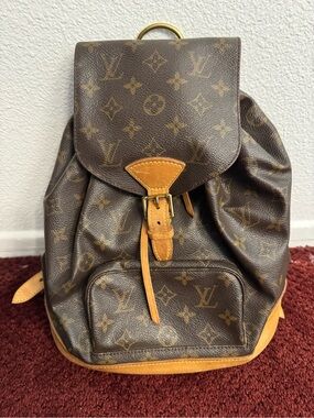 Pre Loved LOUIS VUITTON MONTSOURIS MM BACKPACK BAG